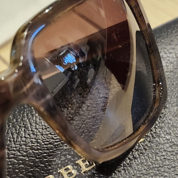 BURBERRY SUNGLASSES - Picture 8 of 9